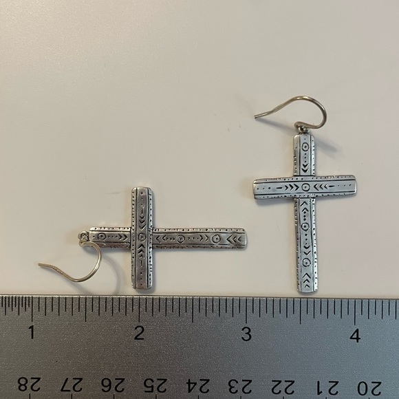 Silpada Cross ‘Ideal’ Sterling Silver Etched Engraved Earrings W3070 - Picture 12 of 13